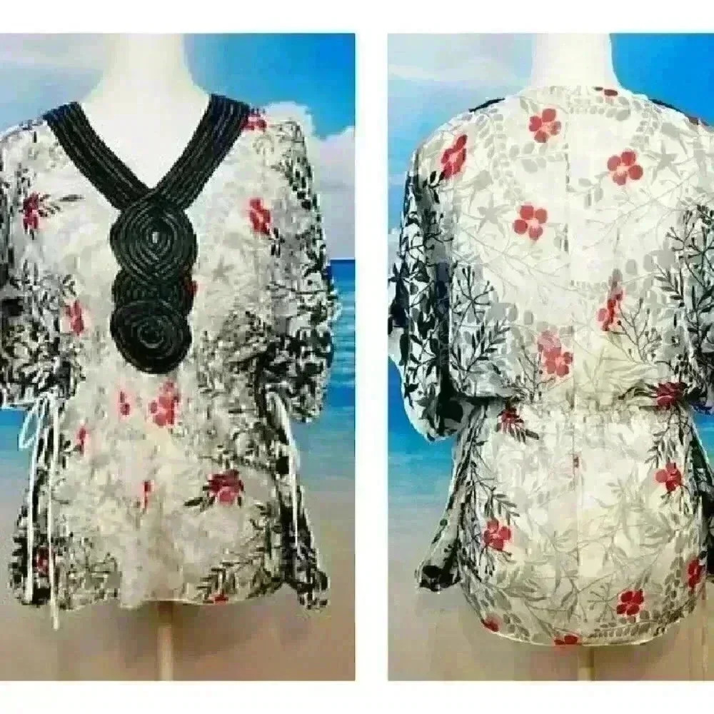 STUDIO Y Womans Sheer Shirt Lightweight Butterfly top Gathered Tie Waist size Sm